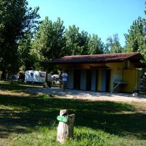 PIAZZOLA - Piazzola + 1 veicolo + elettricità