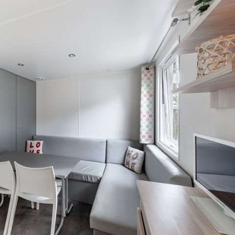 Mobile home 2 persons - Comfort mobile home 18.60 m² (1 bedroom) + semi-covered wooden terrace