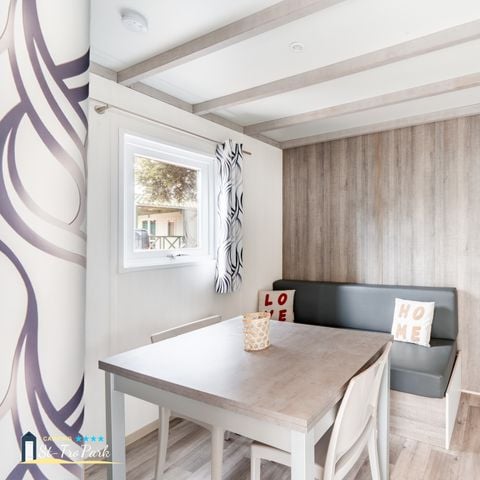 Chalet 4 personas - Confort 26.5m² - 2 habitaciones - Terraza cubierta - TV