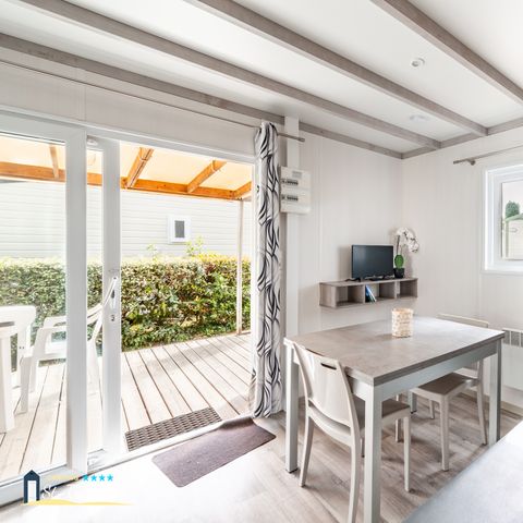 CHALET 4 personas - Chalet Confort 26.5m² (2 habitaciones) + terraza cubierta + TV