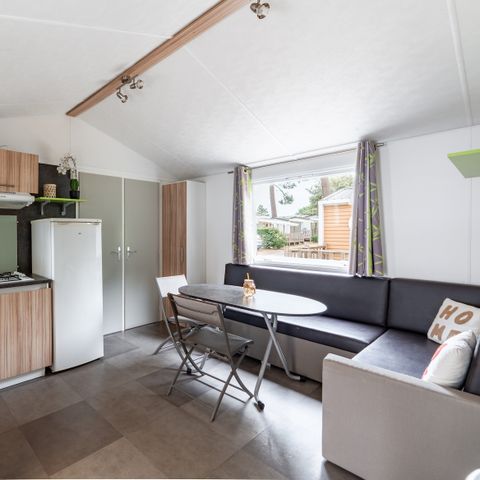 Mobile home 4 persons - Comfort mobile home 27.5m² (2 bedrooms) + 11m² semi-covered wooden terrace