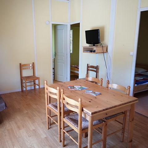 Chalet 7 persons - 3 Grand - Confort bedrooms - With fishing facilities - TV