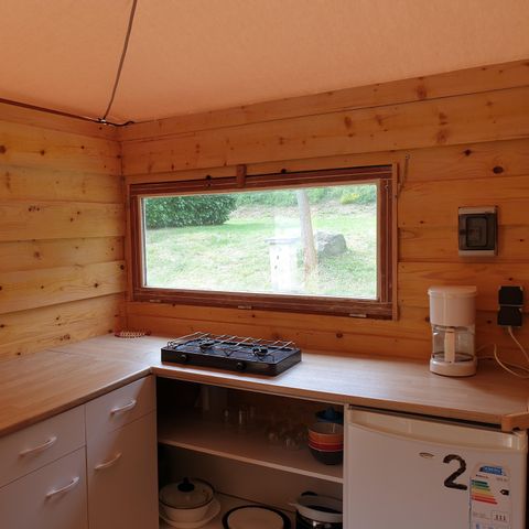 Tente en toile et en bois 4 personnes - La Cabane 16m² (2 chambres) sans sanitaires 4 pers