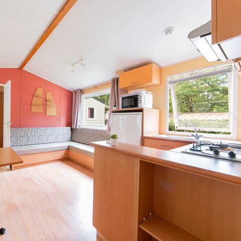 BUNGALOW 7 personnes - Mobil-home 5/7 places. TV 5/7 pers