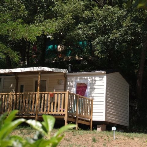 MOBILHOME 3 personnes - Mobil-home 2/3 places + place lit bébé . TV 3/4 pers