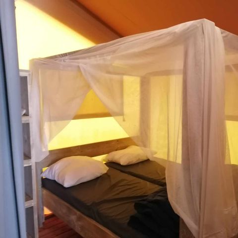 Tente en toile et en bois 6 personnes - Tente Safari 6 places climatisé 6 pers