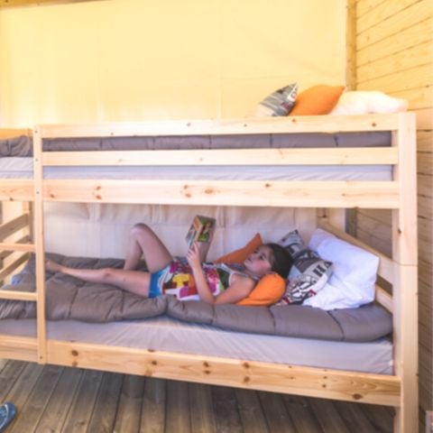 Canvas and wooden tent 5 persons - Lodge 2 rooms without bathroom
