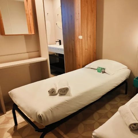 Mobilheim 4 personen - Cottage VIP 2 Zimmer 2 Bäder 4/6 Pers.
