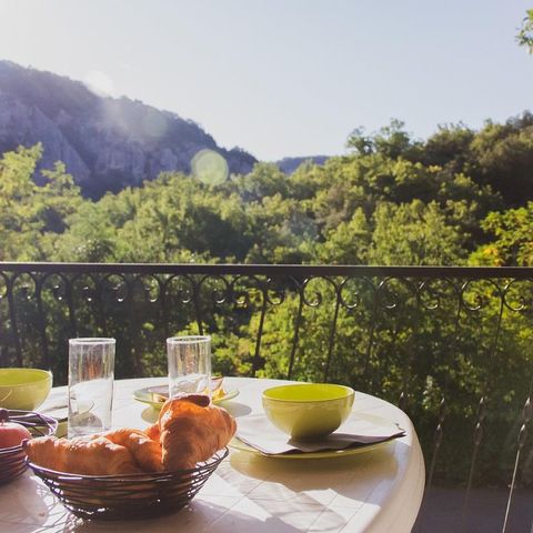 Studio 3 personen - TV-BALKON