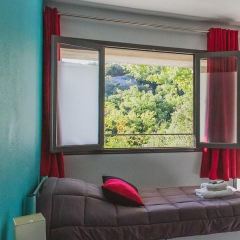 Studio 3 persons - TV BALCONY