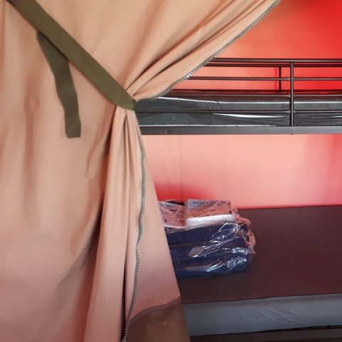 Tente en toile et en bois 5 personnes - Lodge 5 pers