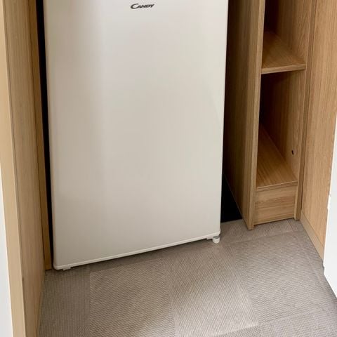 STAANPLAATS - PREMIUM staanplaats / Individueel sanitair