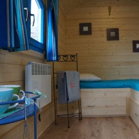 HÉBERGEMENT INSOLITE 2 personnes - La Céramique (pas de sanitaires, pas de douche, pas de cuisine)