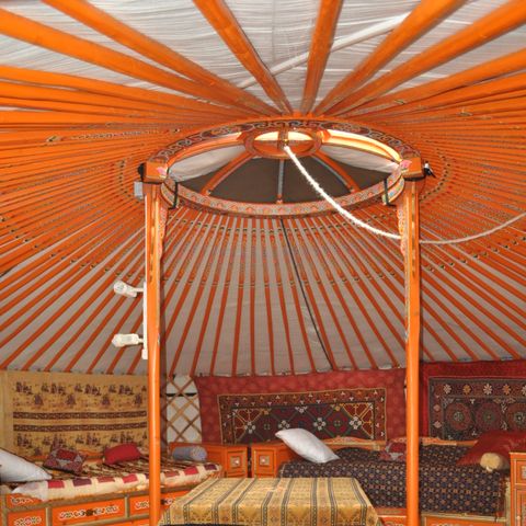 ALOJAMIENTO INUSUAL 4 personas - sin instalaciones sanitarias