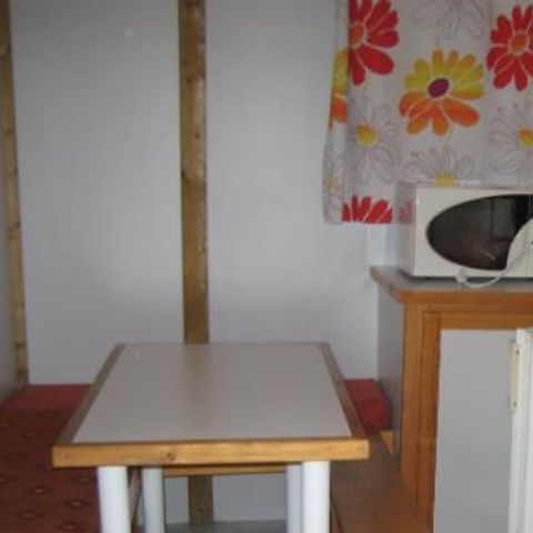 Bungalow 3 personen - AZUR (zonder lakens en handdoeken)