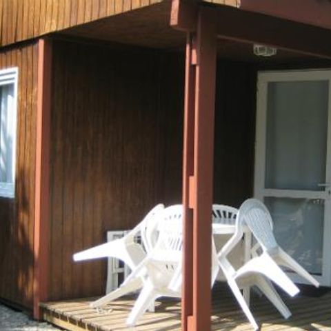 BUNGALOW 3 personnes - AZUR (sans draps ni serviettes)