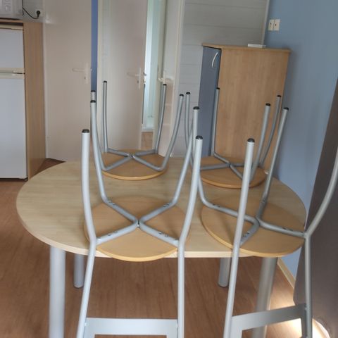 Stacaravan 5 personen - voor 4 / 5 personen (geen beddengoed of handdoeken)