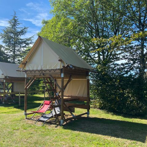 Tent 2 persons - Bivouac tent - shared sanitary facilities