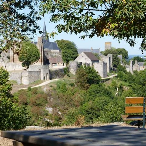 Glamping Sainte Suzanne Glamping Sainte Suzanne - Camping Mayenne - Image N°13