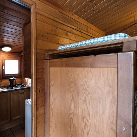 HÉBERGEMENT INSOLITE 2 personnes - CABAÑA DE MADERA BASIC FAMILY
