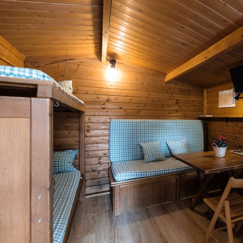 AUßERGEWÖHNLICHE UNTERKUNFT 2 Personen - CABAÑA DE MADERA BASIC FAMILY