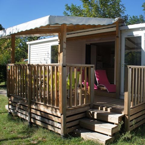 Stacaravan 4 personen - Stacaravan Premium 32m² 2 kamers + 2 badkamers + overdekt terras 9m² + TV + Airconditioning 4 pers