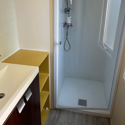 CASA MOBILE 5 persone - Standard 32 m² 2 camere da letto + 12m² terrazza semicoperta (9m²)