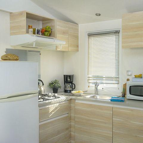 Mobilheim 4 Personen - Mobilheim | Classic | 2 Zi. | 4 Pers. | Nicht überdachte Hochterrasse | Klima.