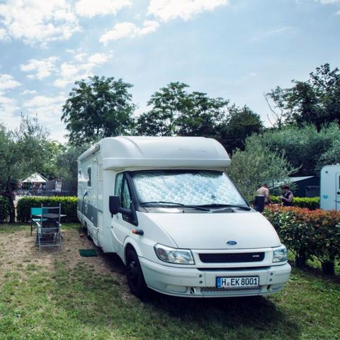 PLOT - Pitch Comfort Large - 75m² - 6 AMP