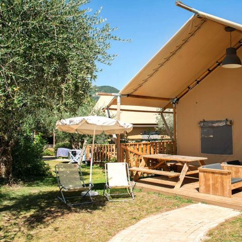 Canvas and wooden tent 5 persons - Safari Lodge
