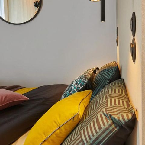 Stacaravan 4 personen - TAOS Luxe 35m2 overdekt terras + privé jacuzzi - 4 pers 2 slaapkamers 2 badkamers - airconditioning