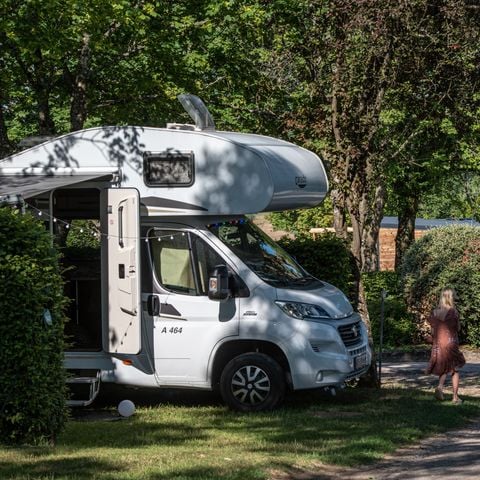 STAANPLAATS - COMFORT LOCATIE