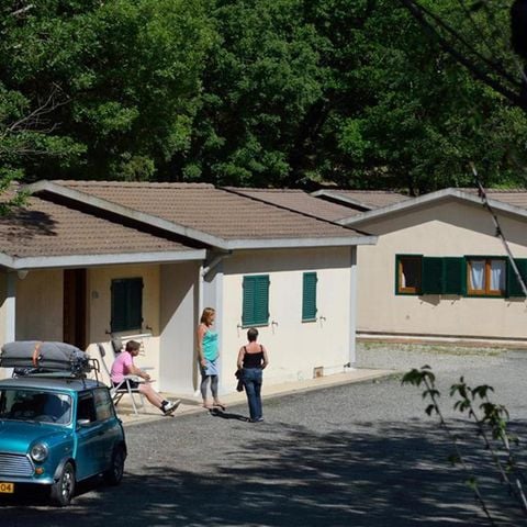 APARTMENT 2 people - (2 persons included - 3 additional persons possible at extra charge, please contact the campsite)