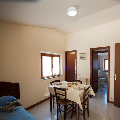 Appartement 5 personen - (2 personen inbegrepen - 3 extra personen mogelijk tegen betaling, neem contact op met de camping)