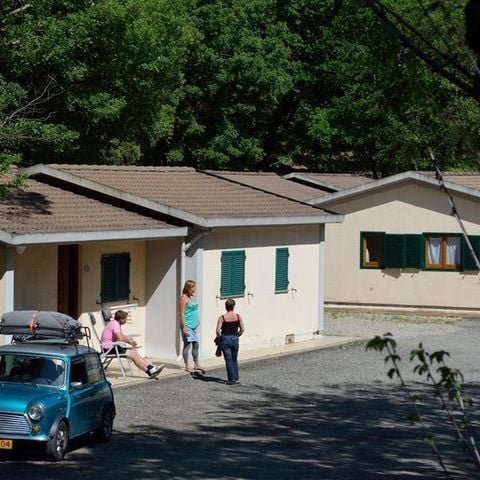 Apartement 5 Personen - (2 Personen inbegriffen - 3 weitere Personen gegen Aufpreis möglich, bitte kontaktieren Sie den Campingplatz)