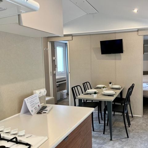 Mobile home 2 persons - (2 persons included - 2 additional persons possible at extra charge, please contact the campsite)