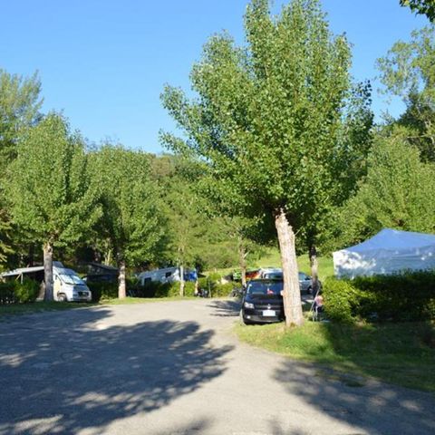 PLOT - Pitch for car and caravan