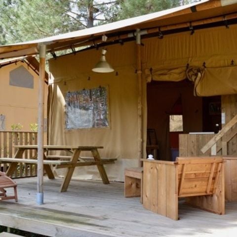 TENTE TOILE ET BOIS 5 personnes - Corsica Lodge, 2 chambres - arrivée le samedi en haute saison