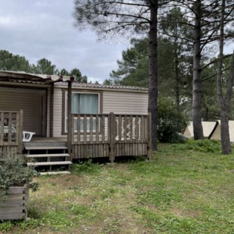Mobilhome 4 personnes - IRM Loggia - arrivée le samedi en haute saison