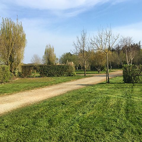 STAANPLAATS - Kampeerplaats