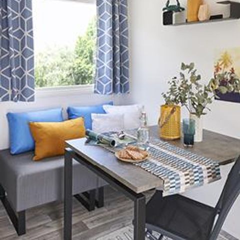MOBILHOME 4 personas - 2 dormitorios compactos 24 m2 con terraza cubierta 10 m2