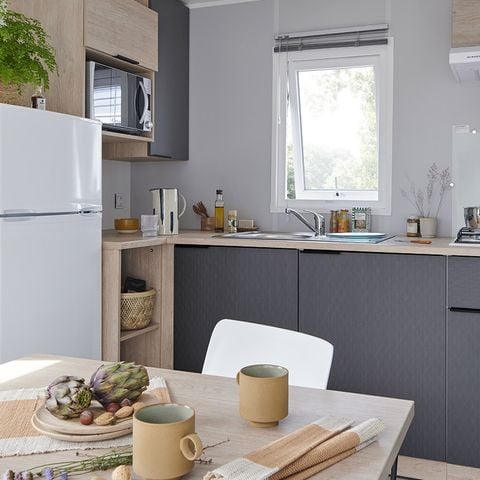 Mobilheim 2 personen - solo 1 Schlafzimmer Premium 22m2 mit überdachter Terrasse 10m2 (Bett 160 * 200)
