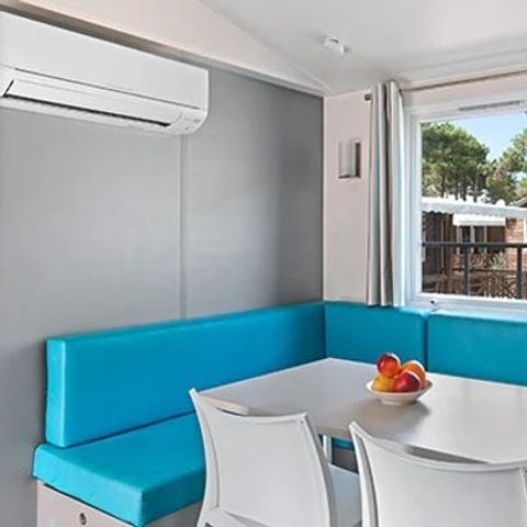 MOBILE HOME 6 people - Comfort XL | 3 Bedrooms | 6 Pers | Raised terrace | Air conditioning | TV