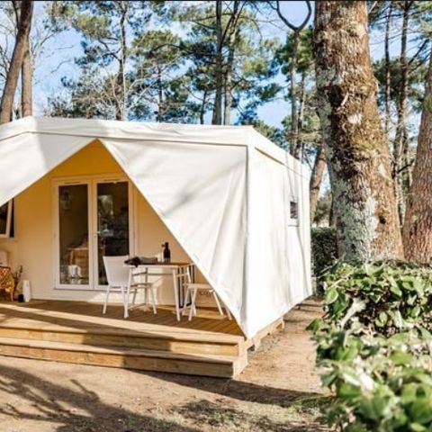 Tent 4 persons - Coco Sweet | 2 Bedrooms | 4 Pers | Raised terrace | No bathroom | Air conditioning | TV