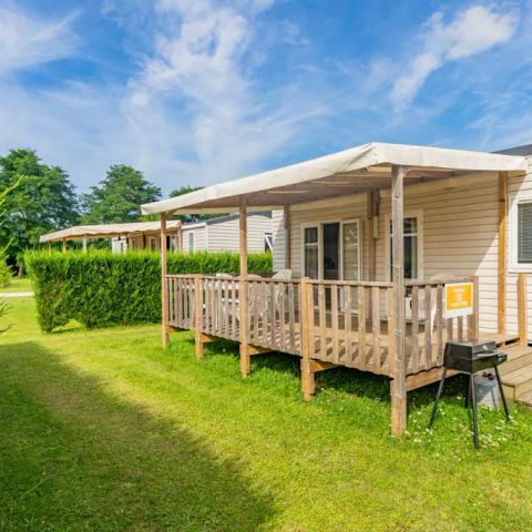 Stacaravan 6 personen - Mobile-home | Comfort | 3 slaapkamers | 6 pers. | Verhoogd terras | TV