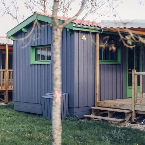 MOBILE HOME 4 people - 2 WOODEN ROOMS