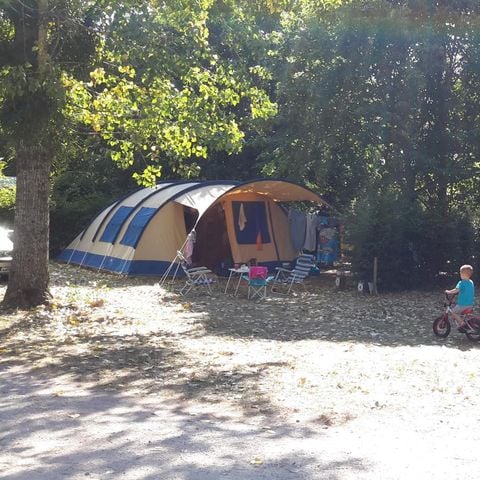 PLOT - Cycle/Rando stop: no vehicle and no electricity