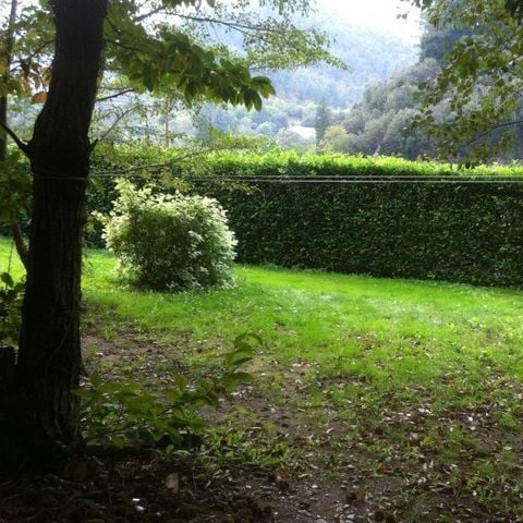 PLOT - Pitch + 1 car + 1 tent or caravan or motor home