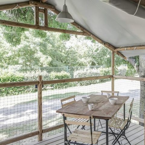 CANVAS AND WOOD TENT 4 people - Lodge on stilts Comfort without sanitary facilities