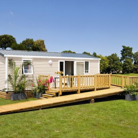 MOBILE HOME 4 people -  32m² 2 bedrooms + terrace - suitable for people with reduced mobility